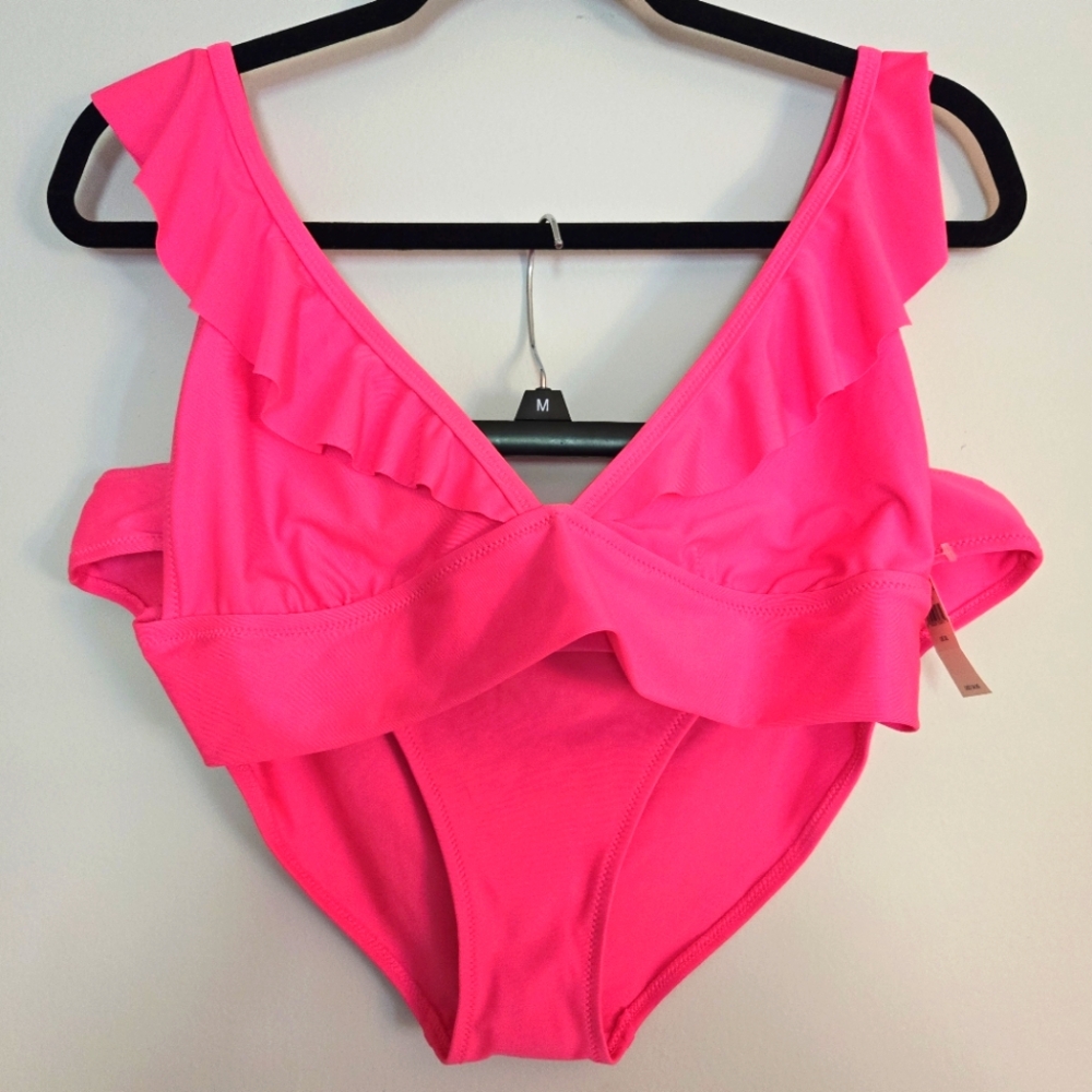 Flamingo perfecttt Pink BIKINI 2piece w/ruffle~ NWT By~ Arie🦩